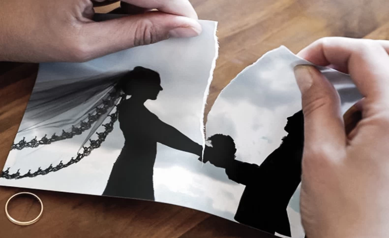 ۷ اشتباه خطرناکی که زنان طلاق‌ گرفته ایرانی مرتکب می‌شوند