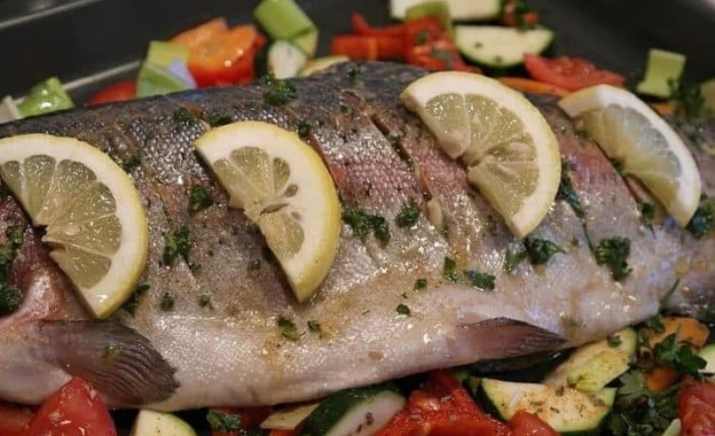 5 توصیه برای از بین بردن بوی ماهی از آشپزخانه