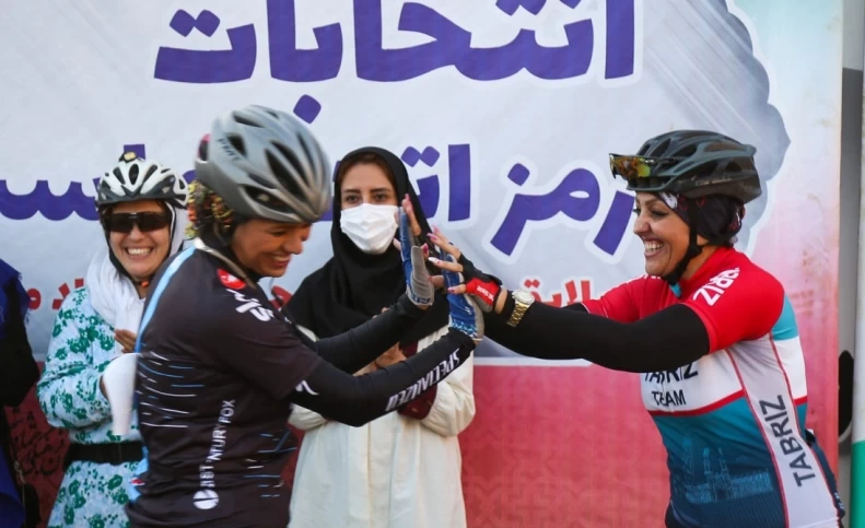 مسابقه دوچرخه سواری زنان در تبریز/ عکس
