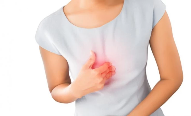 ۷ ماده غذایی را مصرف کنید تا دچار ریفلاکس معده نشوید