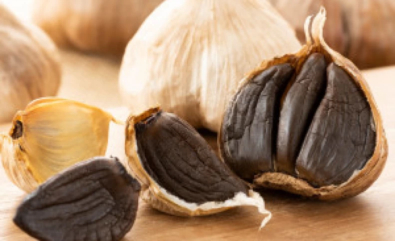 چه بسیار خواص دارد این سیر سیاه