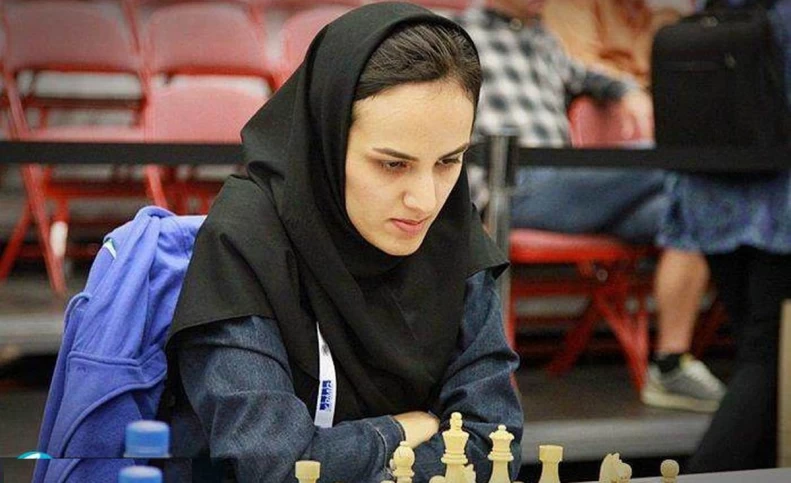 ملی پوش اخراجی شطرنج زنان ایران با پرچم فرانسه!