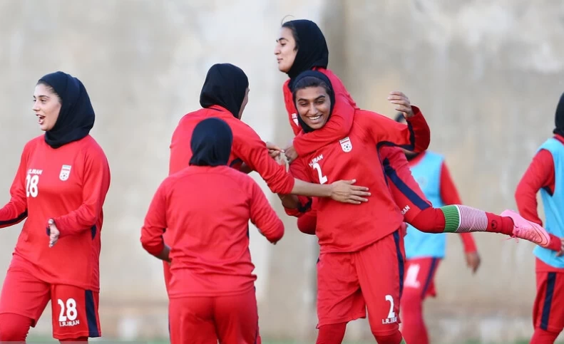 اردوی تیم ملی فوتبال زنان در اصفهان/ عکس