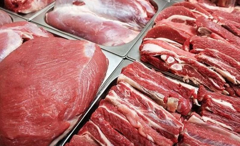 قیمت انوع گوشت در میادین میوه و تره بار/ کله‌پاچه خام ۱۱۵ هزار تومان