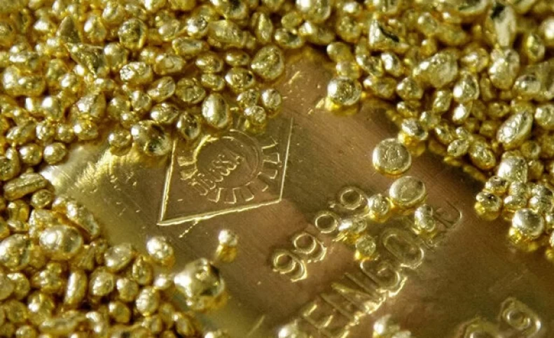 قیمت جهانی طلا از ۱.۸۰۰ دلار بالاتر رفت