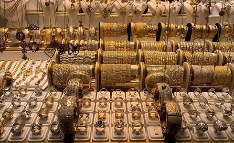 قیمت سکه و ارز در بازار ۱۴۰۰/۰۶/۲۰؛ قیمت طلا و ارز ریخت