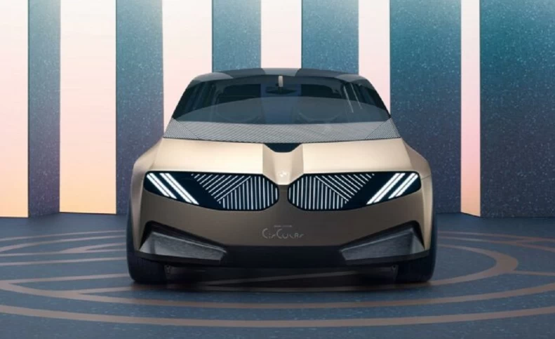 خودروی قابل بازیافت و مفهومی BMW رونمایی شد