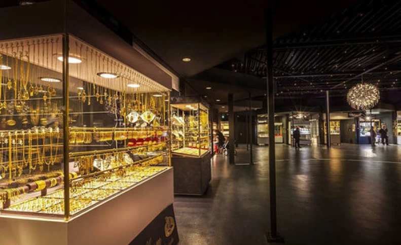قیمت سکه و ارز در بازار ۱۴۰۰/۰۶/۲۳؛ دلار صعودی شد