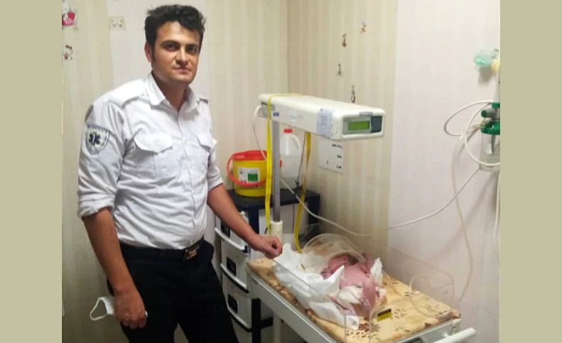 تولد نوزاد اقلیدی در آمبولانس