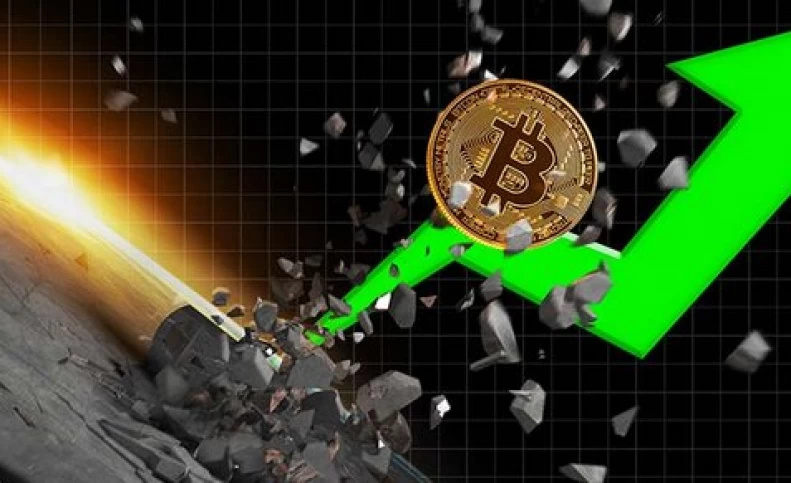بیت کوین در آستانه ثبت رکورد قیمتی جدید