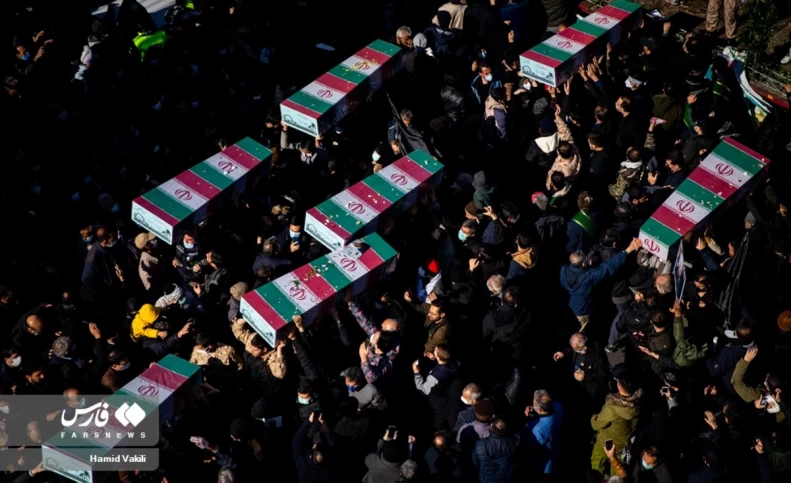 (تصاویر) تشییع ۱۵۰ شهید گمنام در تهران