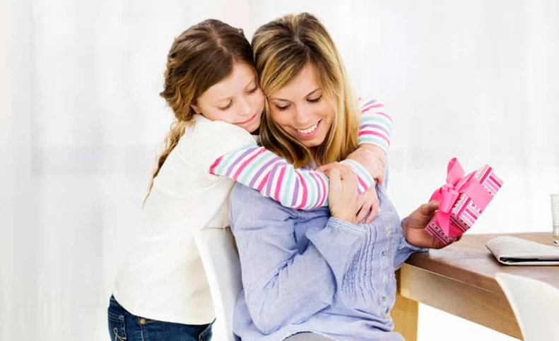 15 پیشنهاد برای هدیه روز مادر