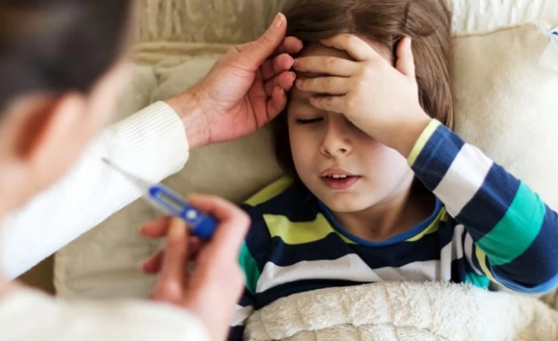 کدام علائم در کودکان نشانه اُمیکرون است؟