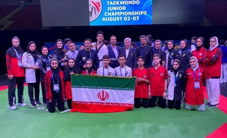 دختران و پسران ایران نایب قهرمان تکواندو نوجوانان جهان شدند