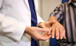 آنچه که دستان شما می تواند درباره سلامت ریه به شما بگوید
