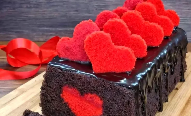طرز تهیه کیک قلبی شکلاتی برای ولنتاین