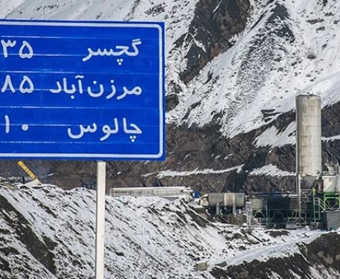برف و باران در جاده‌های پنج‌ استان‌