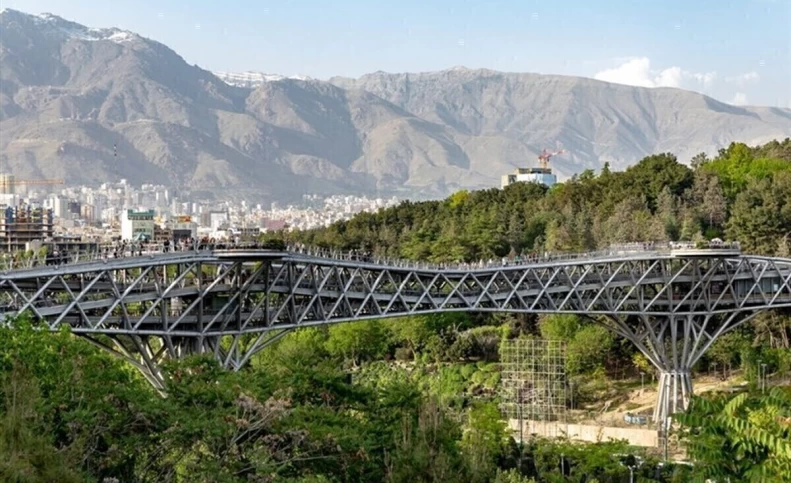 پیش‌بینی حداکثر دمای ۴۰ درجه برای تهران در روز شنبه/ گرم‌ترین منطقه در استان تهران کجا بود؟