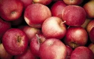 آیا خوردن یک عدد سیب در روز ما را از پزشک بی نیاز می کند؟