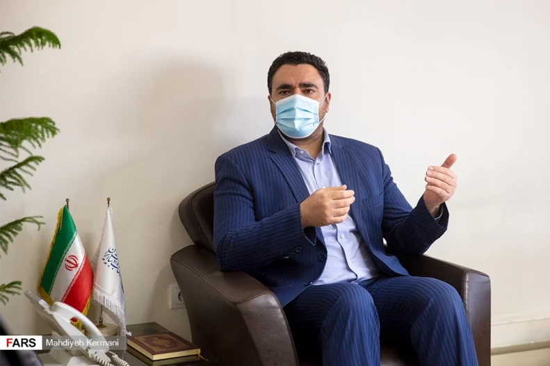 کرونا بساط «کباب» را جمع کرد، زورش به نمایشگاه کتاب نرسید