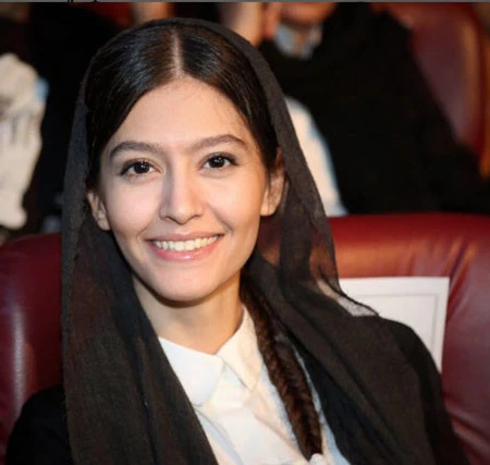 پردیس احمدیه,بیوگرافی پردیس احمدیه,تصاویر پردیس احمدیه