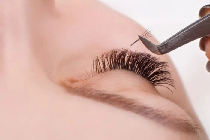 روش های مختلف کاشت مژه انواع کاشت مژه