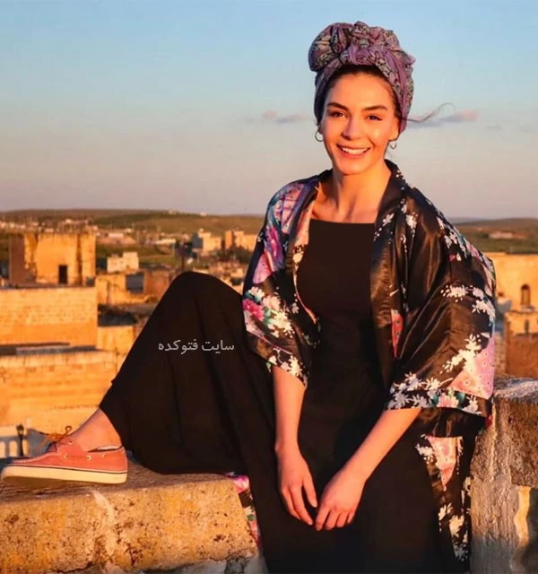 تصاویر ابرو شاهین (Ebru Şahin) بازیگر ترک