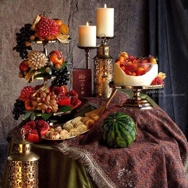 تزیین میز شب یلدا تزیین میز شب یلدا ساده و شیک جدیدترین تزیینات شب یلدا تزیین سفره یلدا با برگ پاییزی تزیین شب یلدا سنتی تزیین شب یلدا برای عروس تزیین سفره شب یلدا لاکچری عروس سفره شب یلدا امسال تزیین سفره شب یلدا روی زمین jcddk ldc af dgnh 