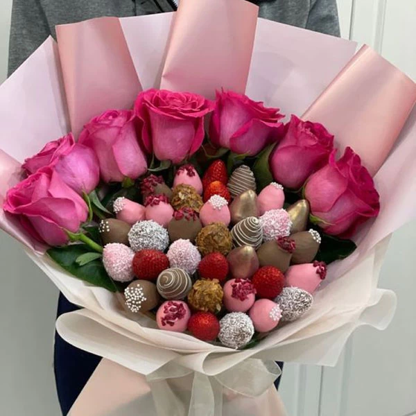 مدل دسته گل شکلاتی آموزش دسته گل شکلاتی دسته گل شکلاتی با کاغذ کشی دسته گل شکلاتی ولنتاین دسته گل شکلاتی ساده تزیین شکلات برای مهمانی تزیین شکلات در سینی lng nsji 'g a;ghjd